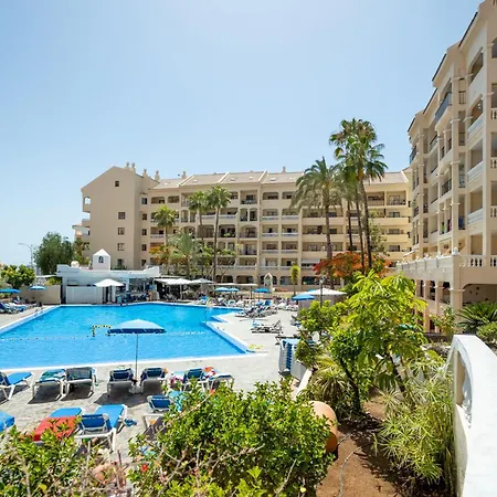Lovely Communal Heated Pool Лос Кристианос
